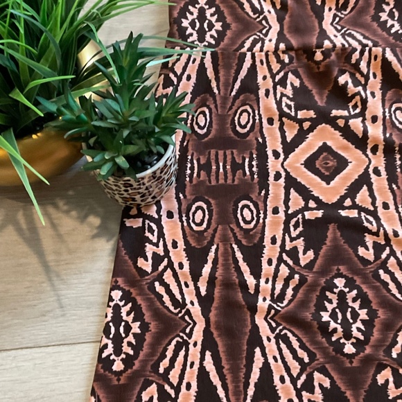 Unbranded super stretch tribal print maxi skirt - Picture 5 of 9